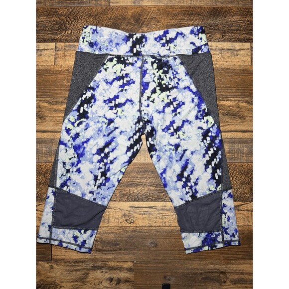 Calvin Klein Performance Women’s Quick Dry Capri Leggings Size M Blue Gray Print - Picture 2 of 5